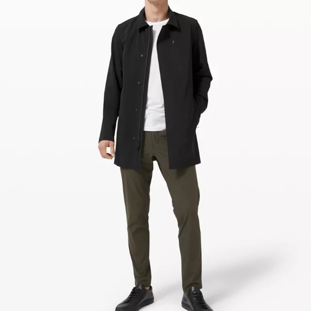lululemon athletica Men's Black Lightweight Driver’s Coat Jacket